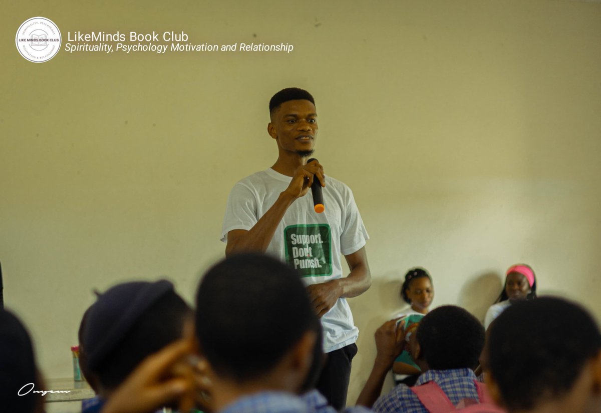 LikeMindsBkClub's tweet image. Meet Faithful Ido, SSDP UNICAL Chapter President! He spoke to students at Government Secondary School Akim, Calabar, Cross River State on avoiding drug &amp;amp; substance abuse. He inspired these young minds to make informed choices! 
#SSDP #UNICALCHAPTER #Empoweringthefuture