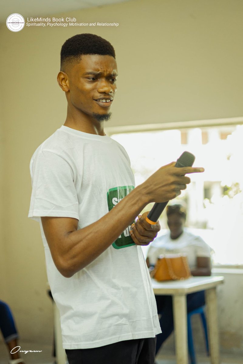 LikeMindsBkClub's tweet image. Meet Faithful Ido, SSDP UNICAL Chapter President! He spoke to students at Government Secondary School Akim, Calabar, Cross River State on avoiding drug &amp;amp; substance abuse. He inspired these young minds to make informed choices! 
#SSDP #UNICALCHAPTER #Empoweringthefuture