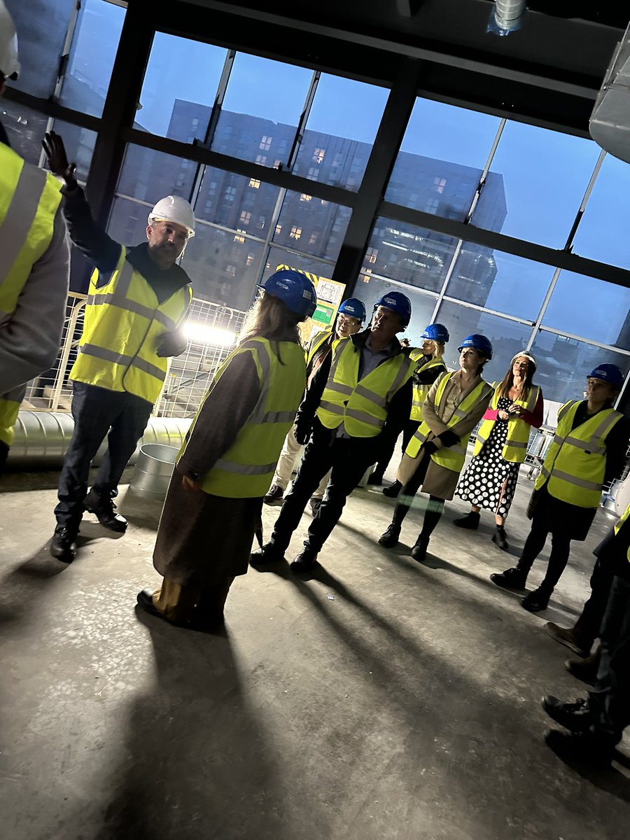 John_Forkin's tweet image. @MarketingDerby Bondholder preview tonight of the impressive @becketwelllive venue, funded by @DerbyCC part of @StJamesSecLtd Becketwell, tour started at Belong Bar, hosted by @ASMGlobalLive &amp;amp; @bandkbuild - 3,600 capacity &amp;amp; a true game changer for Derby. Opening spring 2025.👌