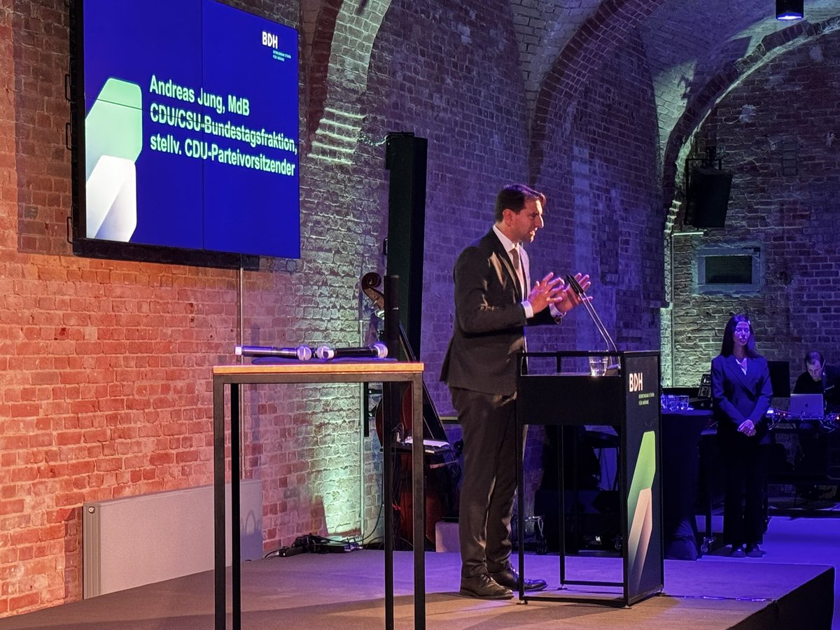 Wärmeplanung ist gut, aber keine Überregulierung - sagt MdB Jung beim #BDH Jubiläum #TURNINGTOFUTURE #freiewaerme #CDU