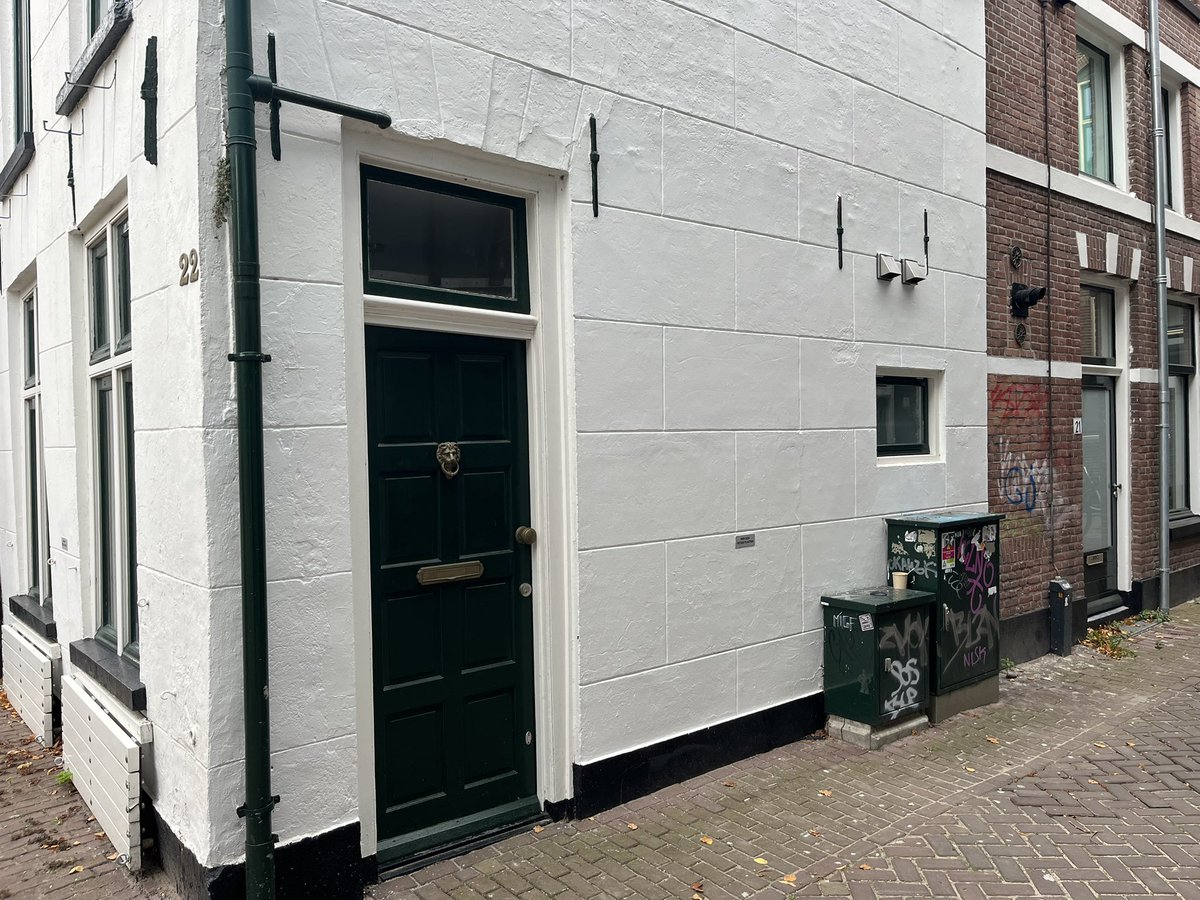 Graffiti_NO's tweet photo. De gevel van deze particuliere woning weer graffiti vrij, men kan hier in Zwolle meeliften op het project binnenstad graffiti vrij van het @ZwolleFonds ook een graffiti vrije gevel neem dan contact met ons op info@graffiti-no.nl of kijk op https://t.co/ewQcUi3n37 https://t.co/Q3efg2Xubo