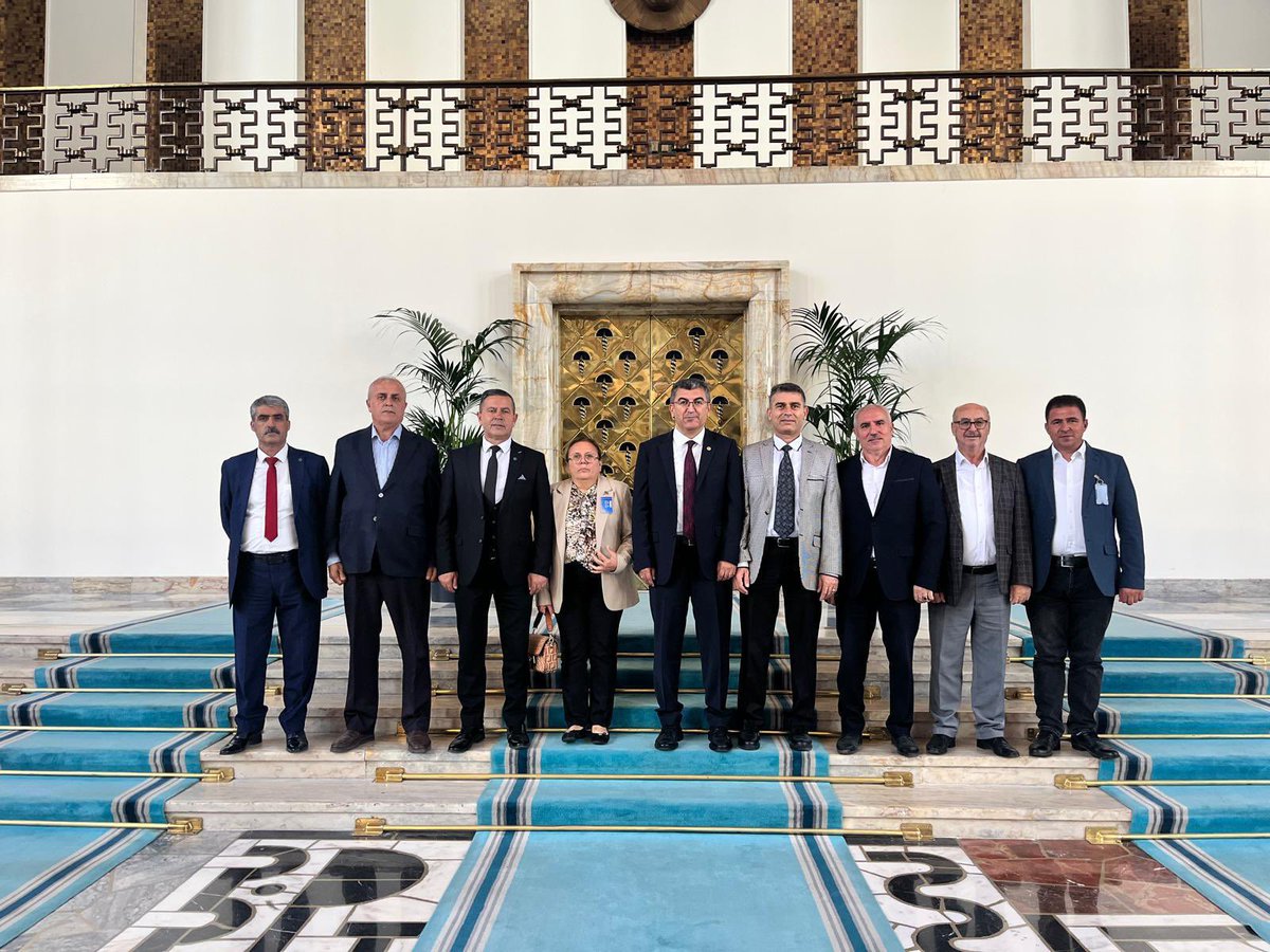 Bugün gazi meclisimiz TBMM’ de ilçe bşk Syn Tuncer Yıldırım ve yönetim kurulu üyelerimiz ile meclis grup toplantımıza katıldık. Meclisimizde bizleri misafir eden Konya milletvekilimiz Syn <a href="/HEkici42/">Hasan Ekici</a> bey ve parti mensuplarımıza çok teşekkür ederiz.
<a href="/Ahmet_Davutoglu/">Ahmet Davutoğlu</a>
<a href="/ahmetarslan42/">AHMET ARSLAN</a>