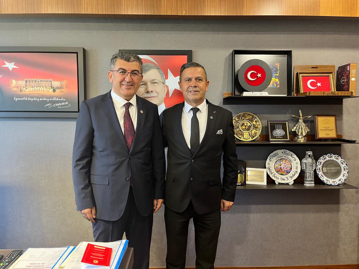 GelecekSelcuklu's tweet photo. Bugün gazi meclisimiz TBMM’ de ilçe bşk Syn Tuncer Yıldırım ve yönetim kurulu üyelerimiz ile meclis grup toplantımıza katıldık. Meclisimizde bizleri misafir eden Konya milletvekilimiz Syn @HEkici42 bey ve parti mensuplarımıza çok teşekkür ederiz.
@Ahmet_Davutoglu
@ahmetarslan42 https://t.co/0EsFd45OsT