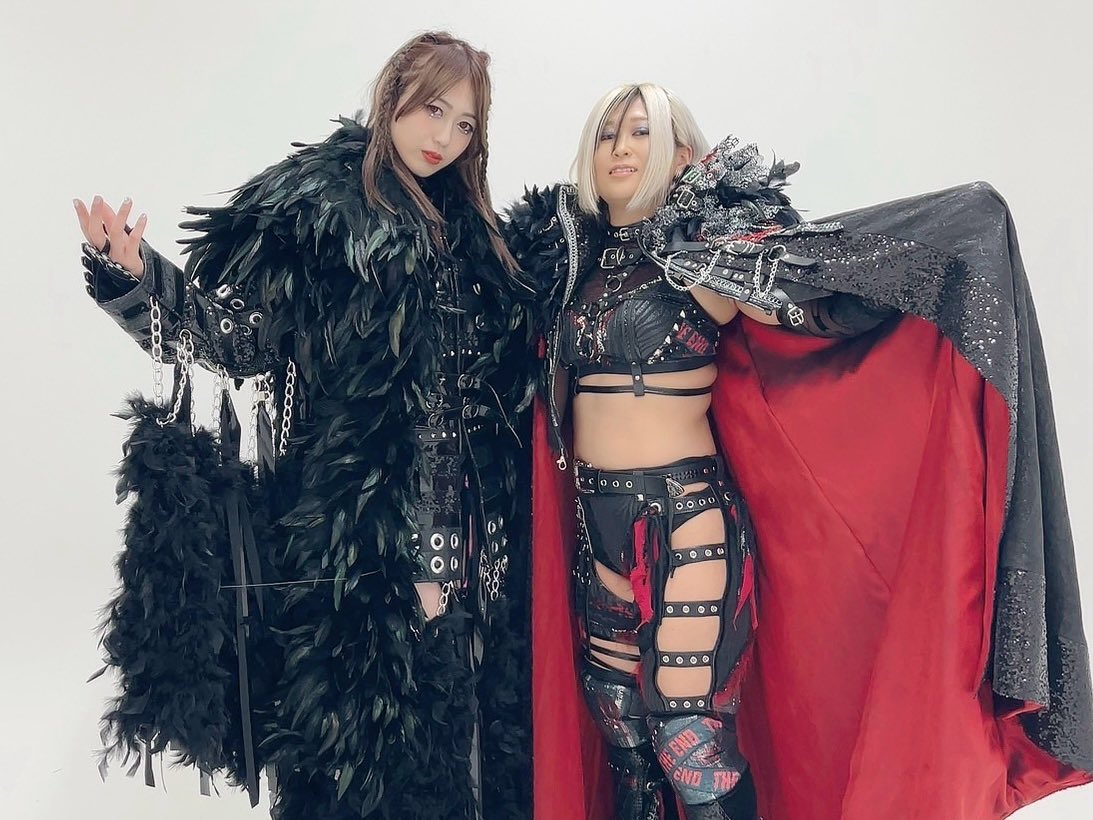 DarkBlazeBurn's tweet photo. PsyQueen era! https://t.co/rctcON9lx2