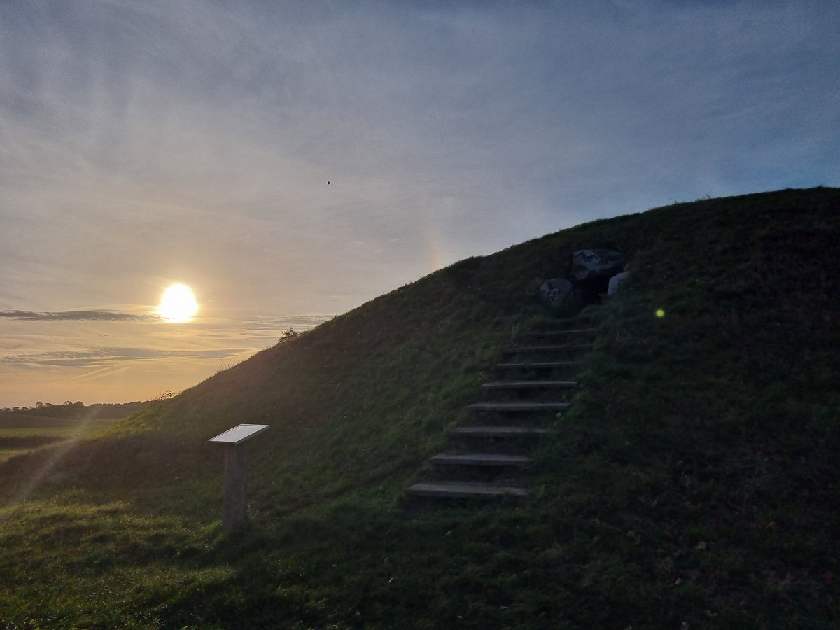 PoofyWithPie's tweet photo. Mårhøj jættestue/snavehøjen.
Passage grave in Denmark believed to be from 5000 bc.

#nature #photography #NaturePhotography #mårhøj #jættestue https://t.co/xzezIsQoXU