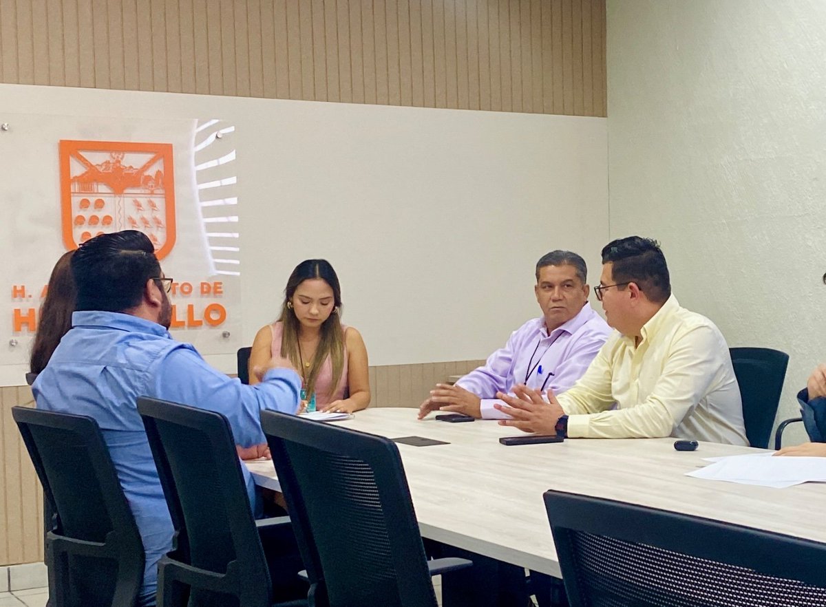 Participamos en la Instalación de la Comisión de Comisionados y Delegados Municipales acompañando a nuestra amiga Regidora y Presidente de la Comisión, Dulce Robles. 
Una Comisión muy importante para nuestra comunidad, emocionados por trabajar en favor de ella. 
#TrabajoQueSeNota