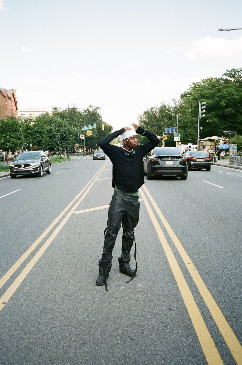 asohblack's tweet photo. “9NIM” EP out now https://t.co/WHTkpoPYg7