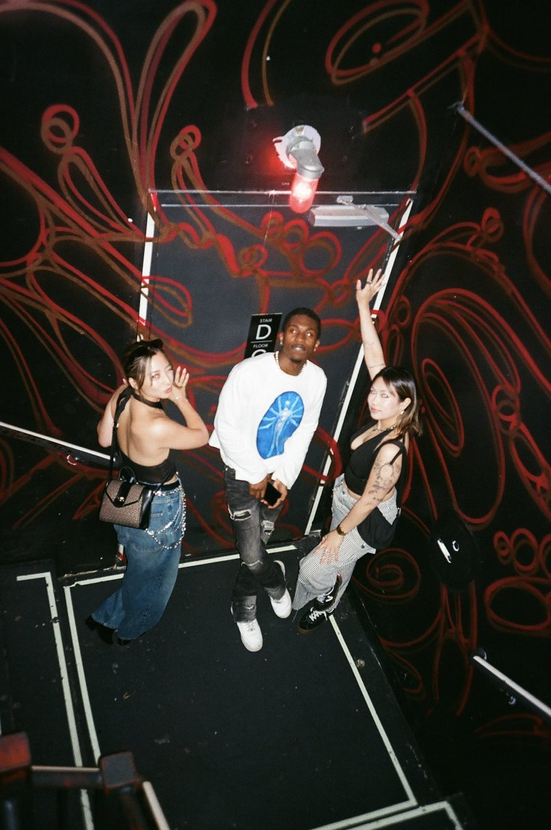 asohblack's tweet photo. “9NIM” EP out now https://t.co/WHTkpoPYg7