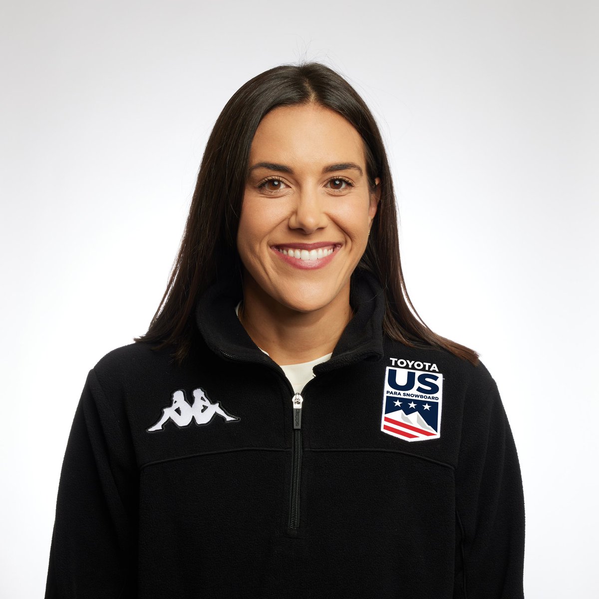 Officially official with <a href="/usskiteam/">U.S. Ski & Snowboard Team</a> ❤️🤍💙 #backinthebib