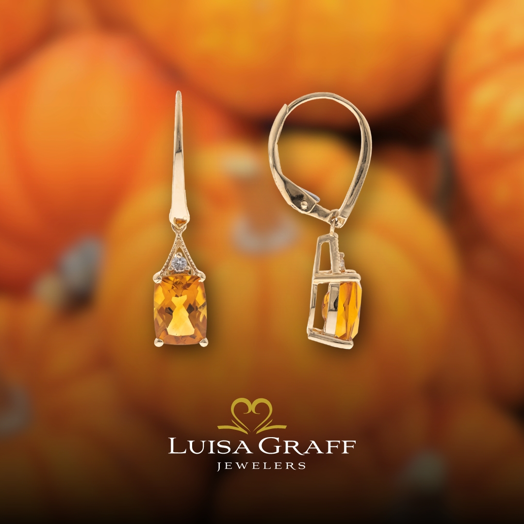 LuisaGraff's tweet photo. 🌍💎 At Luisa Graff Jewelers, we proudly offer rare and ethically sourced gemstones from around the world. Come explore our unique pieces and enjoy up to 30% off during the Harvest Trunk Show, happening this Thursday, October 17th, all day until 6:30 PM! 🌿 https://t.co/y1YvrCAxJP