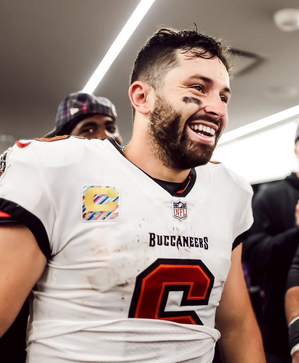 BakerMuse tweet media