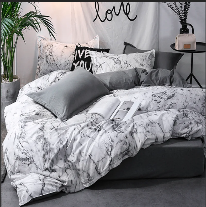 HomeGoodsULove's tweet image. 3pcs Duvet Cover Set with Pillow Case
$70.99 – $109.99
 🛏️✨ Soft, stylish, and perfect for a cozy night's sleep. Available in gorgeous colors to match any style! homegoodsyoulove.com/product/3pcs-d…
#HomeDecor #DuvetSet #BedroomGoals #CozyLiving #FridayFeelings