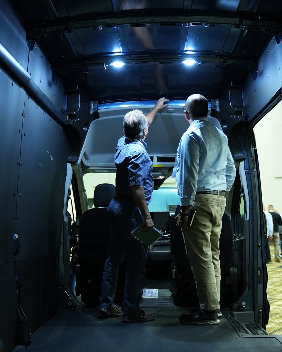 nteanews's tweet image. Commercial Vehicle Upfitting Summit attendees examine a chassis from #FordPro on Oct. 16, 2024. #upfittingsummit #worktrucks #truckbuilding #upfitting #nteacvus ntea.com/cvuscoverage