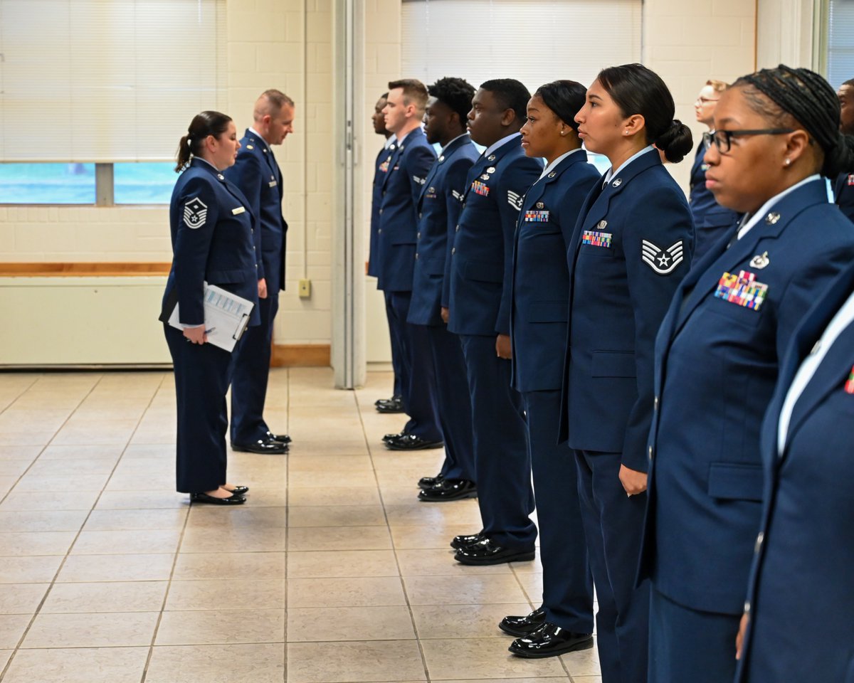 Team_Tinker's tweet photo. Col. Abby Ruscetta, 72nd Air Base Wing Commander, Maj. Michael Kazakoff, 72 ABW Comptroller Squadron Commander, and 72 ABW First Sergeant Alaina Ramos, held an Open Ranks Inspection today on Wing Staff Agencies Airmen. #72ABW #ProfessionOfArms #OpenRanksInspection #TinkerStrong https://t.co/MAh4BodWHK