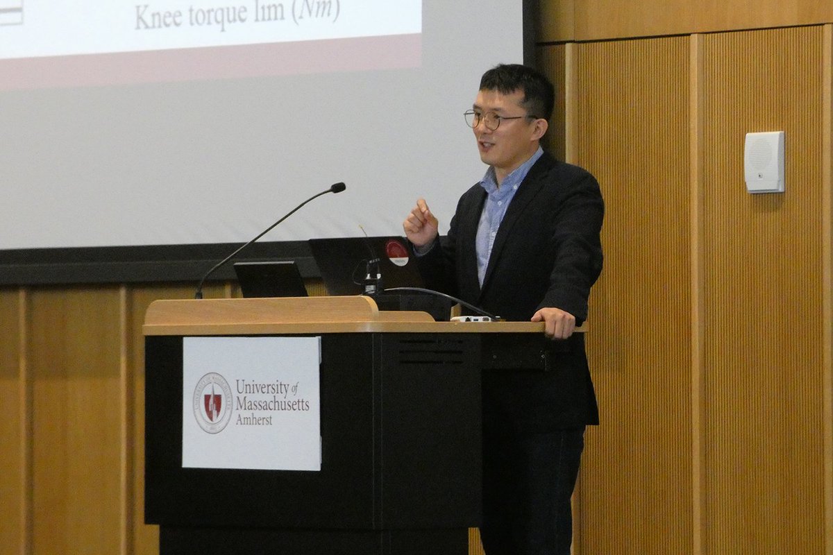 On Sept. 28, the Northeast Robotics Colloquium (NERC) welcomed 225 robotics researchers to the UMass Amherst Student Union Ballroom, highlighting the region's latest cutting-edge robotics research. 

Read more: brnw.ch/21wNPTb