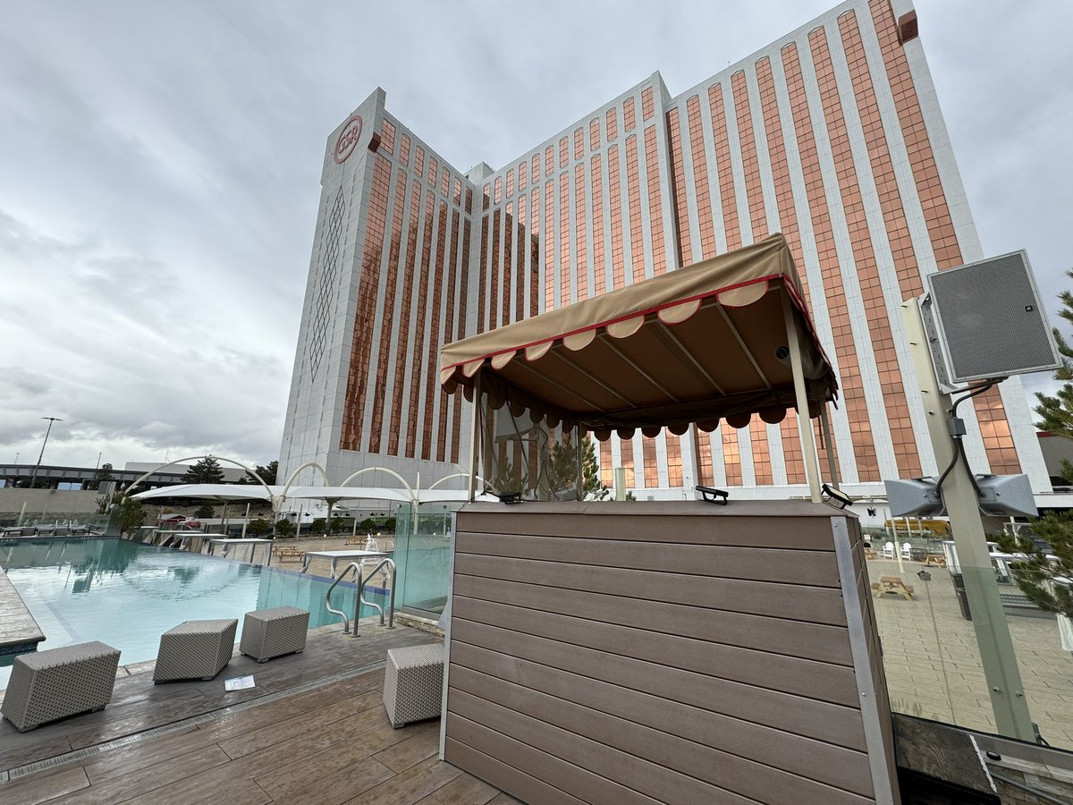 EIGHT HOURS REMAIN until I get to heat up the poolside at #BLFC2024 🎵