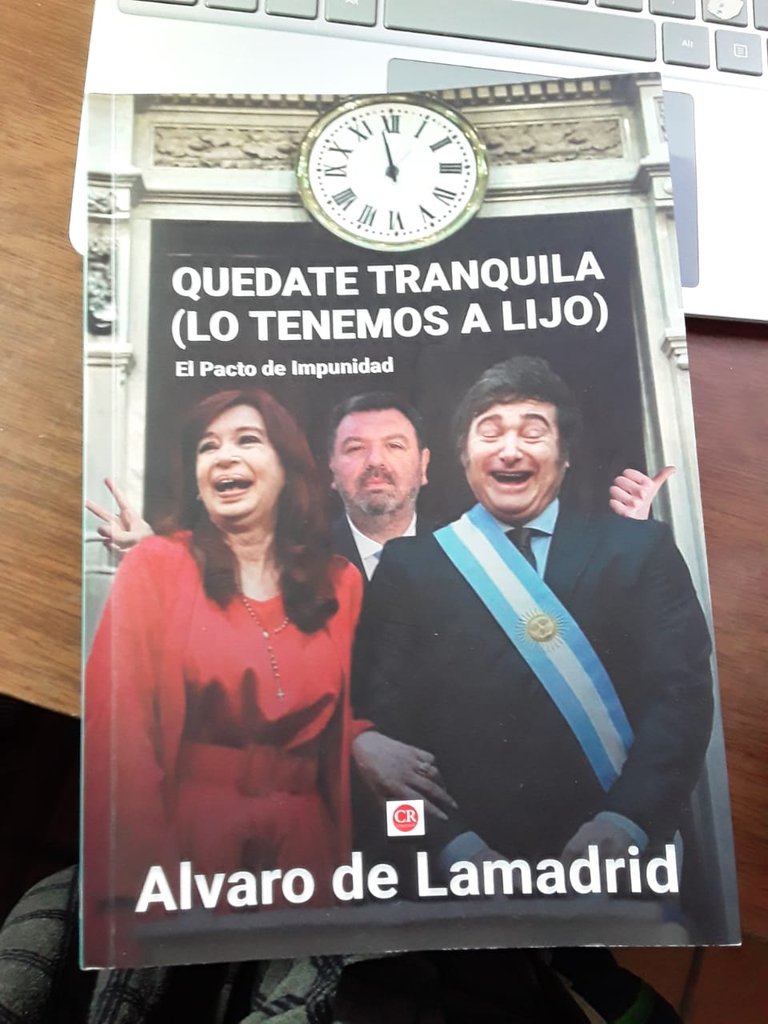 AlvarodLamadrid's tweet photo. Cómo denunciamos en la justicia y te contamos en nuestro libro el pacto de impunidad que favorece a CFK, Massa, Grabois con Lijo a la cabeza, incluye el pacto con la mafia de los gordos de la CGT. Es un gran cartón lleno, por eso el gobierno no les quita sus privilegios de casta. https://t.co/iRjkV35wap