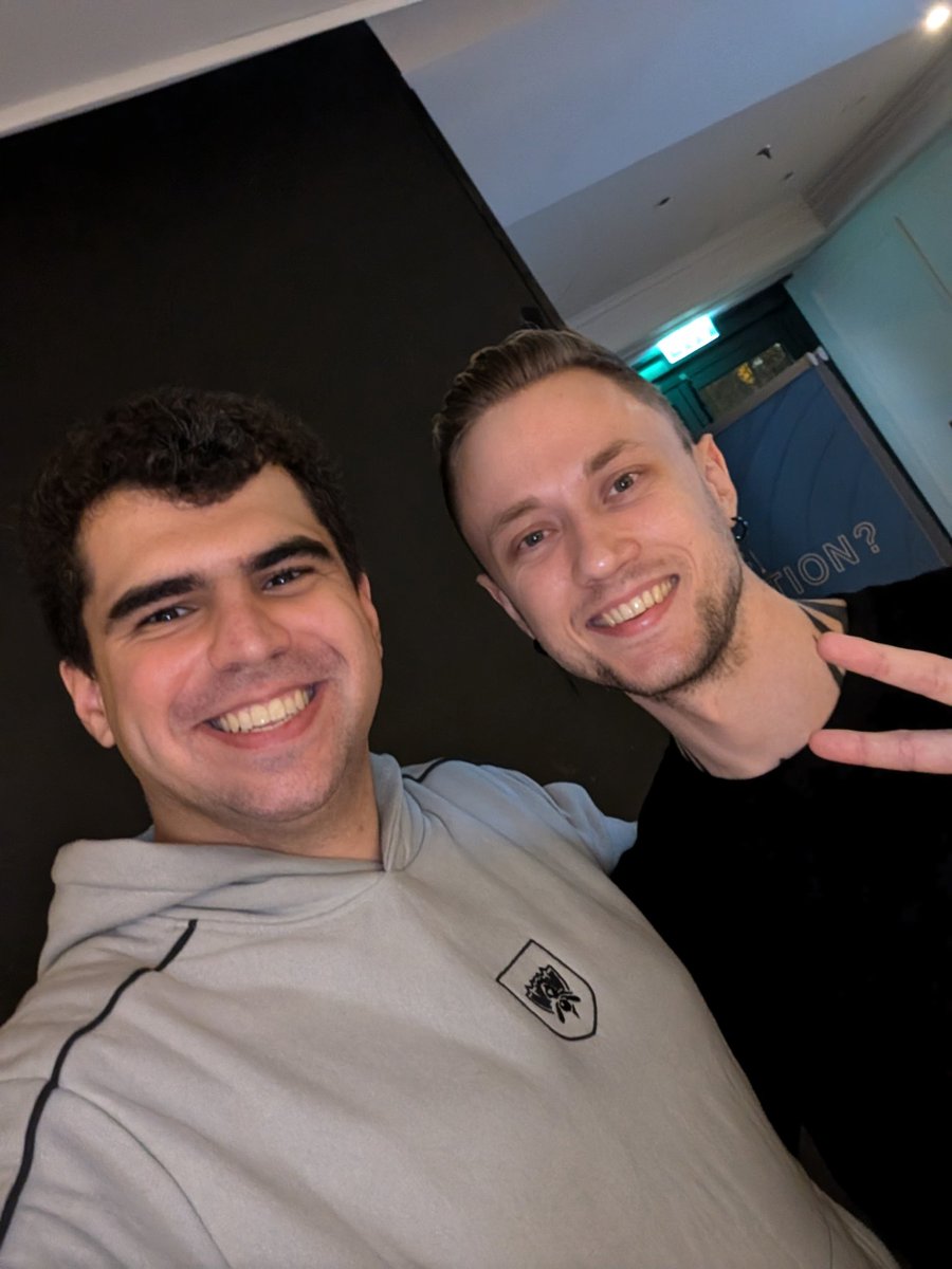 Bwipo tweet media
