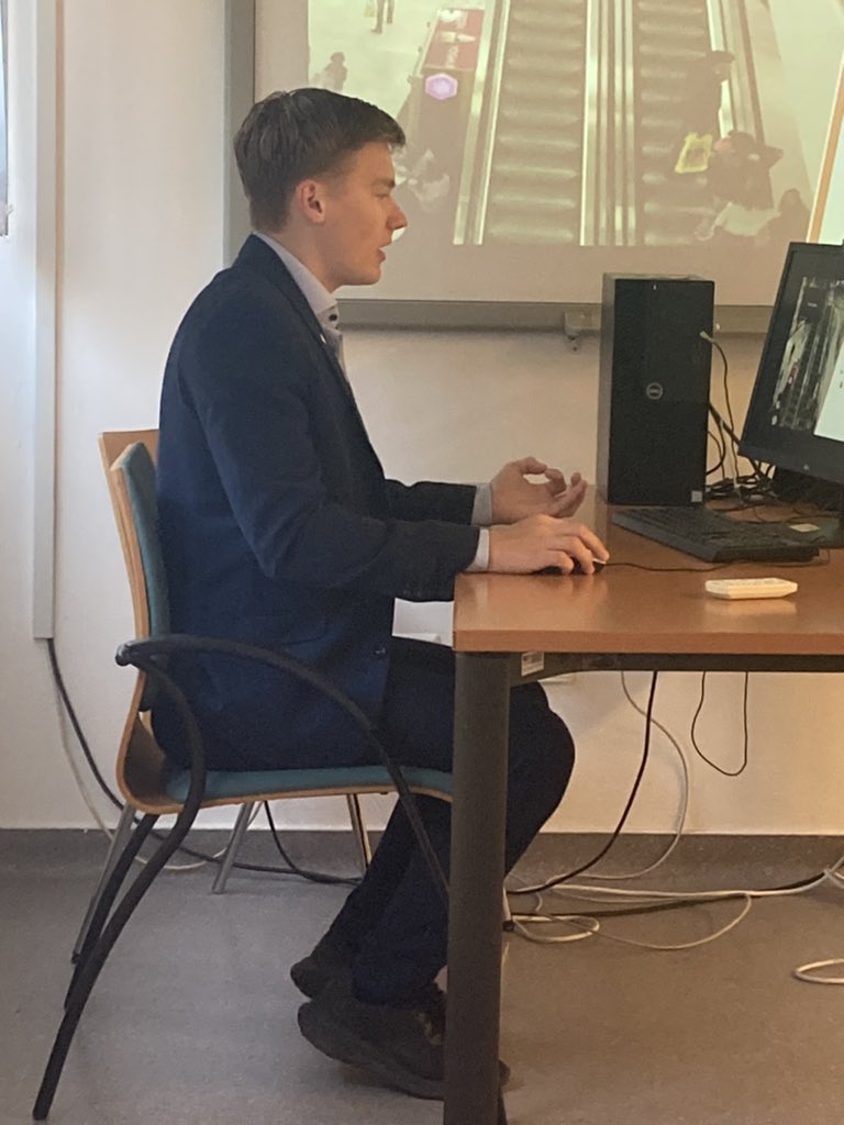 BodisGabor's tweet photo. Kallis @SargHain , Many thanks for today’s Principles of Marketing guest teaching at Budapest Metropolitan University. Your topic and the presentation were so impulsive and interesting that for myself, too, quite a number of takaways were generated. Suur-suur aitäh! Kohtumiseni! https://t.co/r8bADENItr