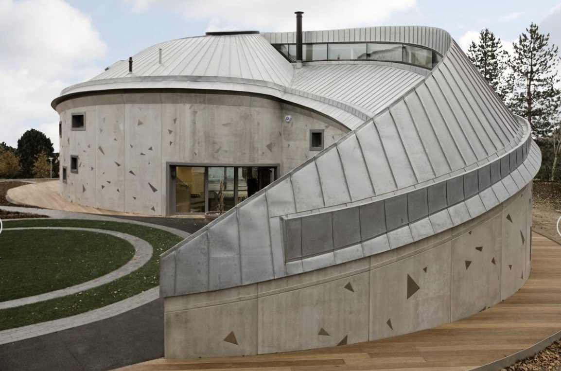 Dani Akrigg tweet media