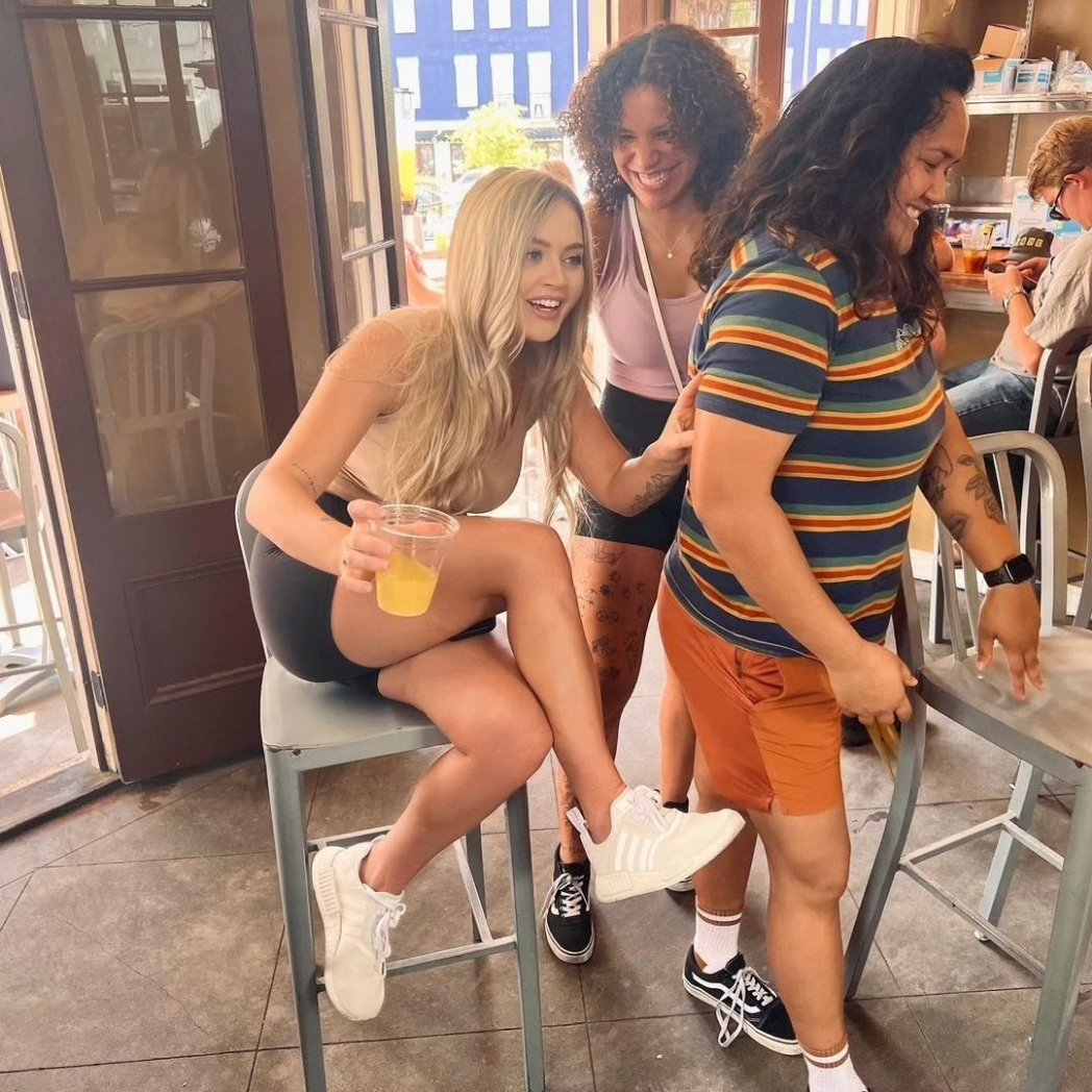 Kate Hannum tweet media