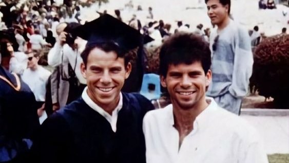 schumisnoopy's tweet photo. after 30 years enough is enough. Erik and Lyle deserve to be free. they worked relentlessly to heal, helping other victims of abuse in the process. I'll always stand for the victims. free them. #JusticeForErikAndLyle

please, SIGN the petition: https://t.co/SwM6zMR2X8 https://t.co/5c4OMxhIeW