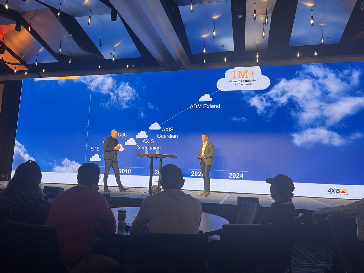 alyssa_borelli's tweet photo. Cloud-based security services is a hot topic on Day 1 of ⁦@AxisIPVideo⁩ #ACCC2024 in #Nashville. There’s an estimated 1M+ video cameras connected to the cloud today. https://t.co/Wkon02DxA9