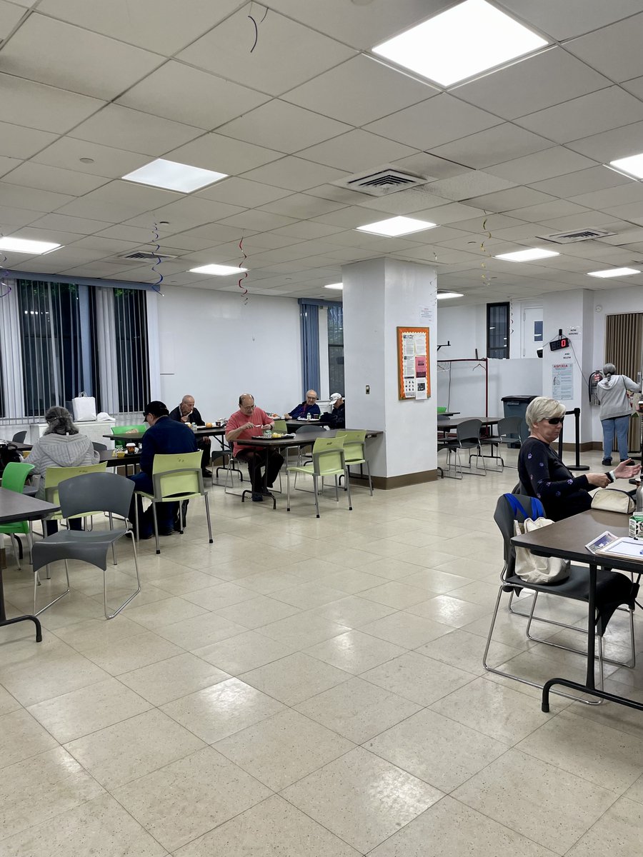 ProjectFIND_NYC's tweet image. Project FIND was thrilled to welcome Jessica Keuskamp, Executive Director of the Jean and Louis Dreyfus Foundation, for a tour of our Hamilton OAC, Hargrave, and Park 79 residences! 🌟 Want to visit or learn more? Contact us at info@projectfind.org.