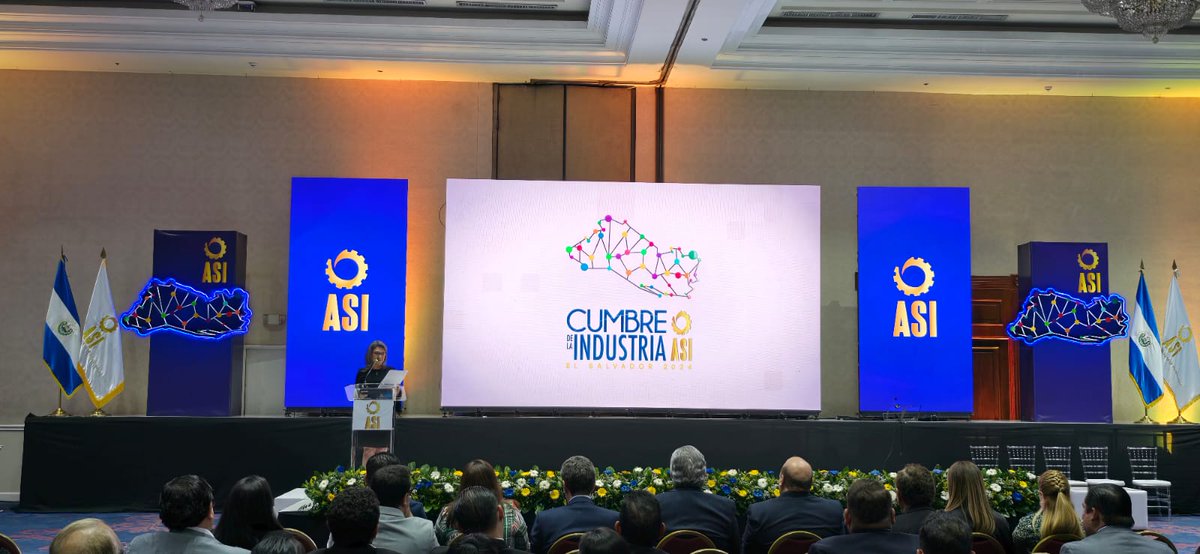 #EstaTarde Damos inicio a la Cumbre de la Industria 2024 #ElValorDeLasEmpresas el encuentro de líderes industriales y empresariales de El Salvador.
#Liderazgo 
#ElSalvador