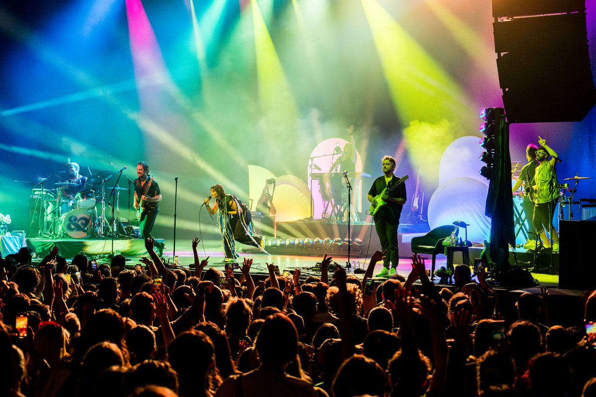 Fox Theater tweet media
