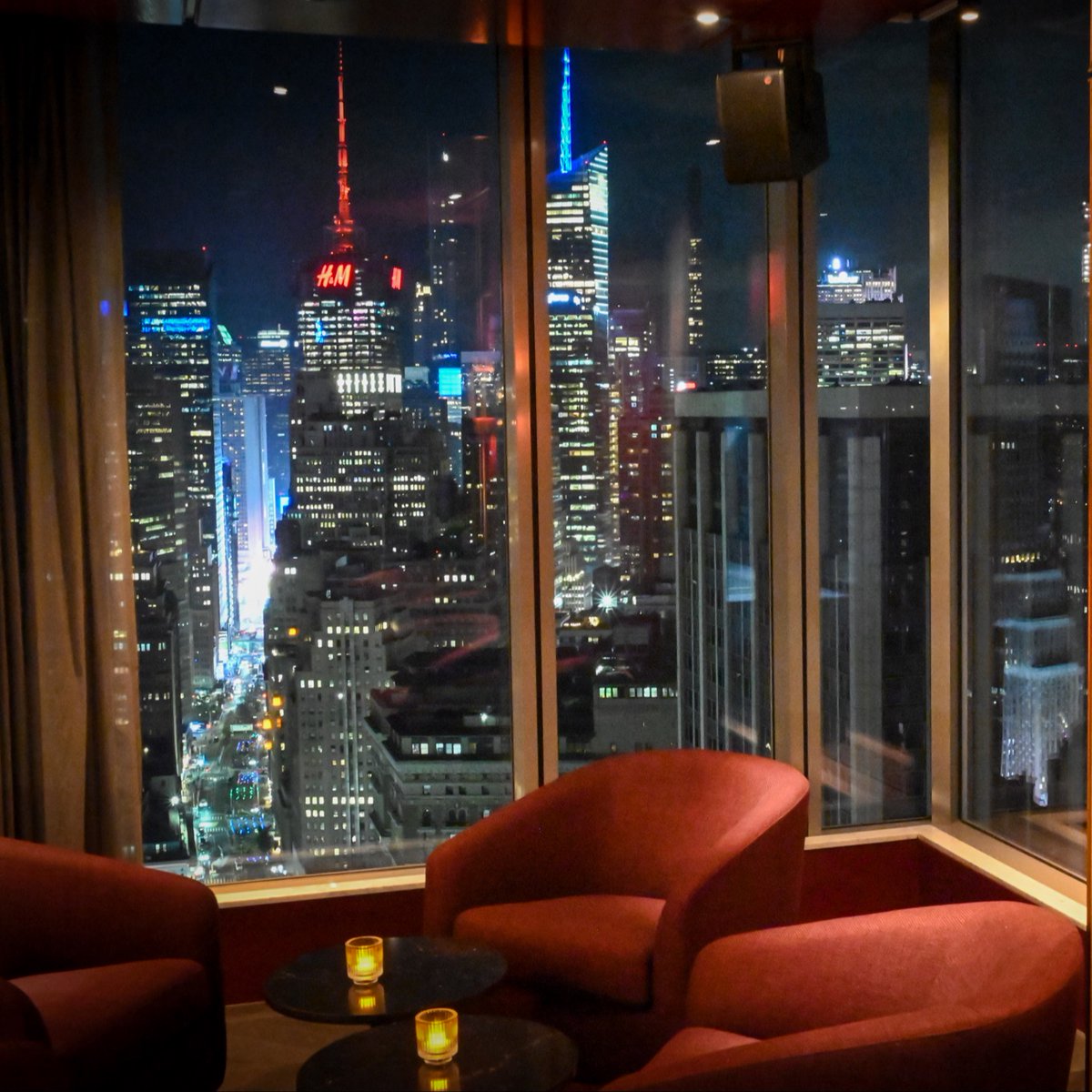 Join the revelry tonight 39 floors high @theriffraffclub 🥂 
#VirginHotelsNYC