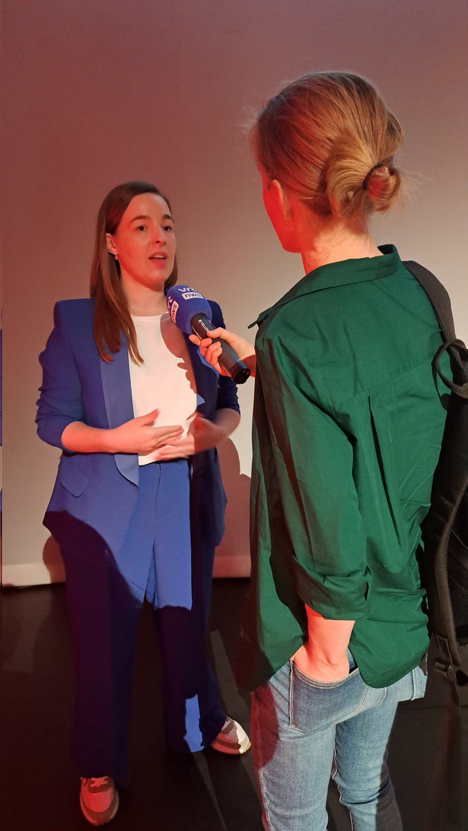 SciMingo's tweet photo. ๐ค๐ป De eerste reactie van #phdcup winnares Liselore hoor je via @vrtnws radionieuws! @HeleenVBeken https://t.co/l6LpOmVXdO