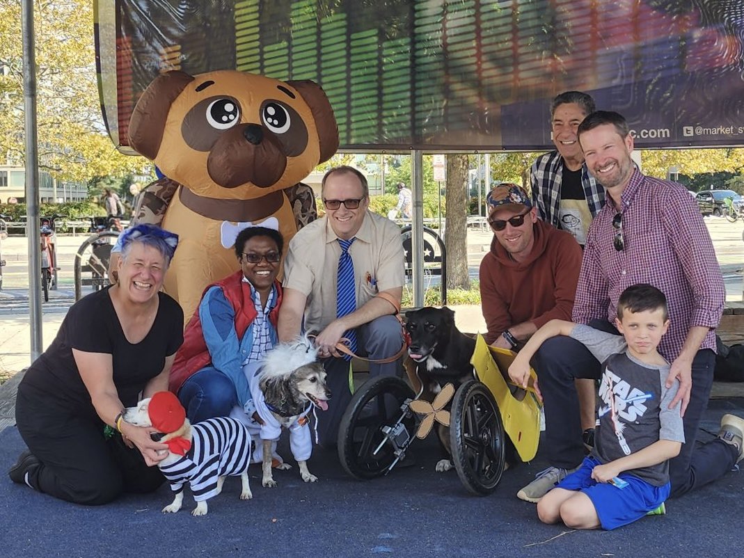charlesallen's tweet photo. Annual Mutt Strutt &amp; Family Fest was a success in Southwest! Glad to help judge our contestants this year! 

Winner: Flying Austin (with a working propeller!)
2nd Place: Back to the Future (didn’t have to hit 88 mph!)
3rd Place: Penelope (whose hat stayed on the entire time!) https://t.co/taLDfnsw2o