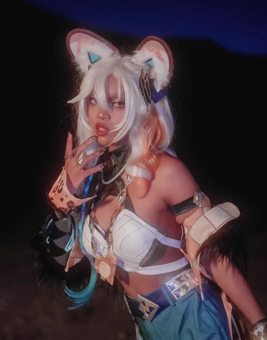 big thanks to genshin for letting me cosplay their newest 5 star, xilonen! was so fun :,) 