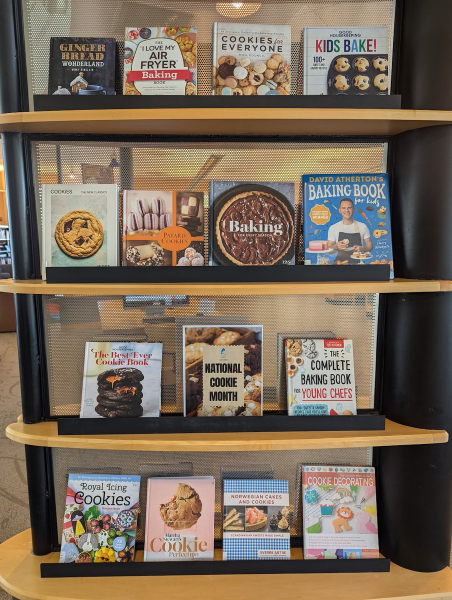 STLpubLibrary's tweet image. Happy National Cookie Month! #KingshighwayLibrary