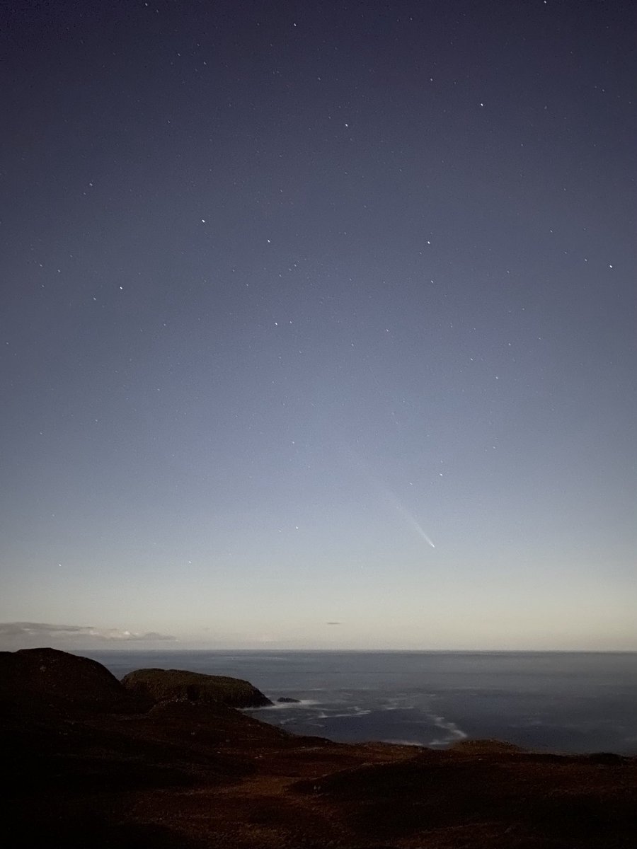 Comet C2023A3 from Arranmore Island, Co.Donegal. #cometC2023A3 #Donegal #islands #Astronomy