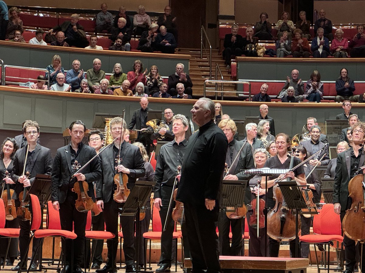 Helen Chamberlain tweet media