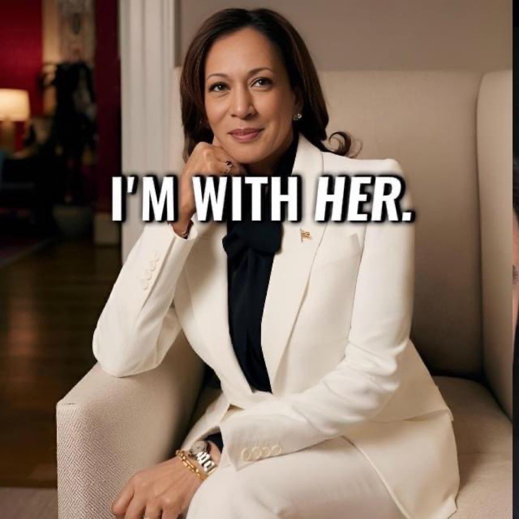 ML3democrats's tweet photo. @BarackObama Kamala Harris is OUR future🇺🇸 https://t.co/Tv865skO6f