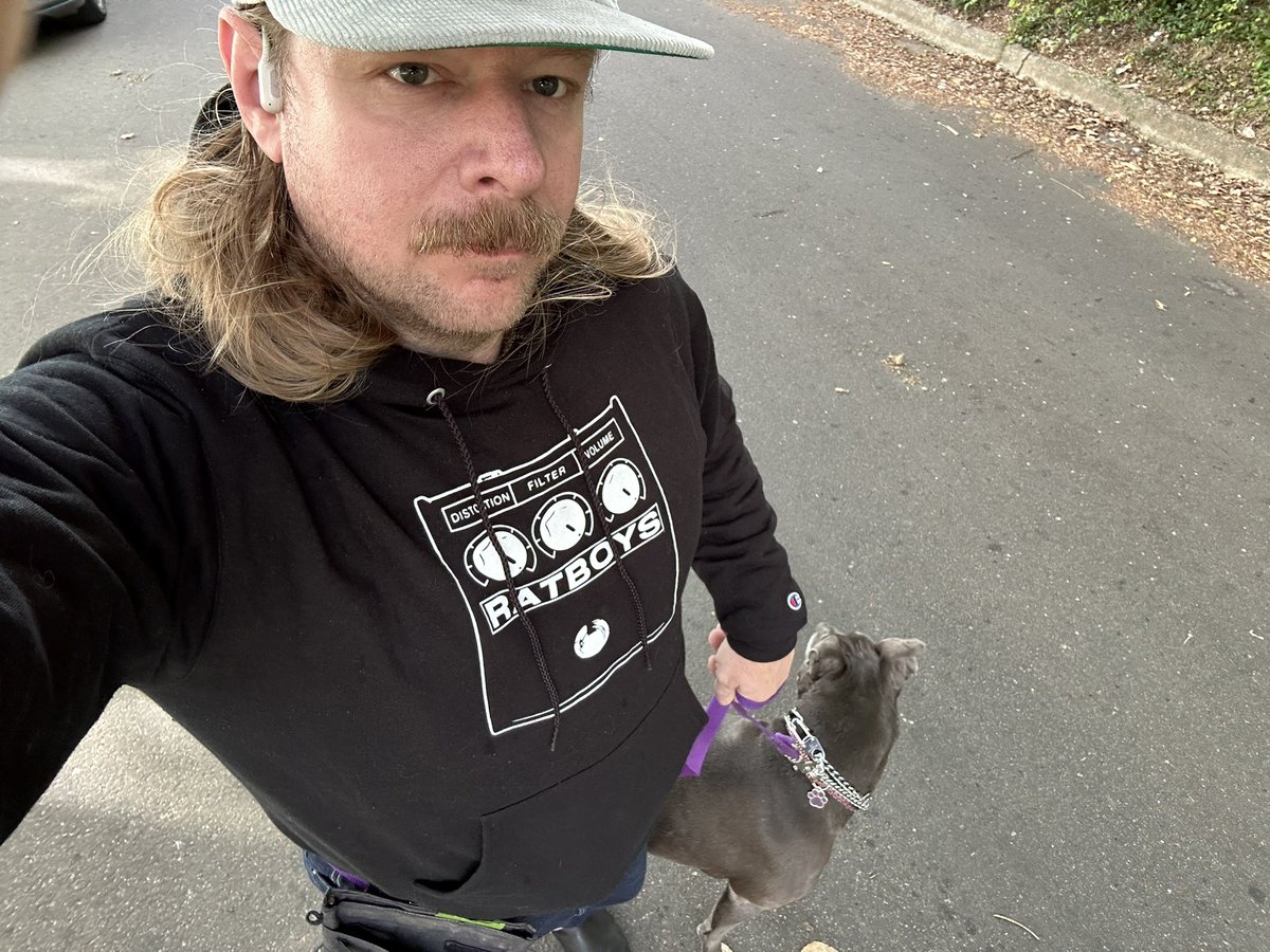 Happy <a href="/Ratboysband/">Ratboys</a> hoodie season to all who celebrate