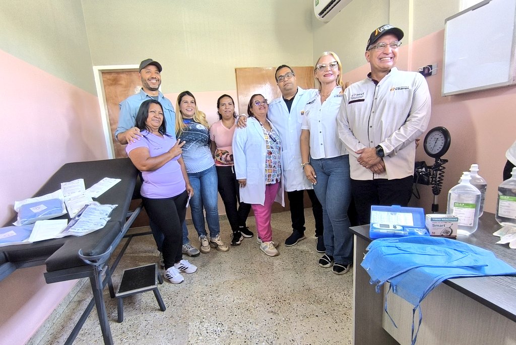 #LoDijo alcalde <a href="/LuisJonasReyes/">Luis Jonás Reyes</a> :"Hoy podemos decir que estamos haciendo un esfuerzo importante por cambiar la condición de vida en nuestros sectores populares;ver está obra que impacta directamente a la población me da mucha alegría"
<a href="/MinSaludVE/">MPPSalud</a>
#16Oct
#NaguaraLuisJonas