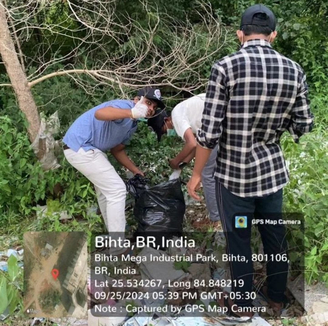 nss_iitp's tweet photo. Thrilled to share that NSS volunteers at IIT Patna took big strides toward a cleaner, greener campus🌱Together, we’re shaping a sustainable future, one small action at a time. Let’s keep the momentum going for a brighter tomorrow!💪#CleanIITPatna #SwachhBharat #GreenCampus #NSS https://t.co/DeNeBqVVKy