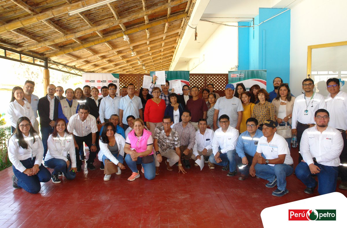Perupetrosa's tweet photo. Perupetro realizó hoy la instalación de las Juntas de Administración de los Fondos de Desarrollo Social de los Lotes V y X (Talara), que permitirán financiar la ejecución de proyectos de desarrollo sostenibles priorizados por la población. #FondoDesarrolloSocial #LoteX #LoteV https://t.co/YqRSwTYgyK