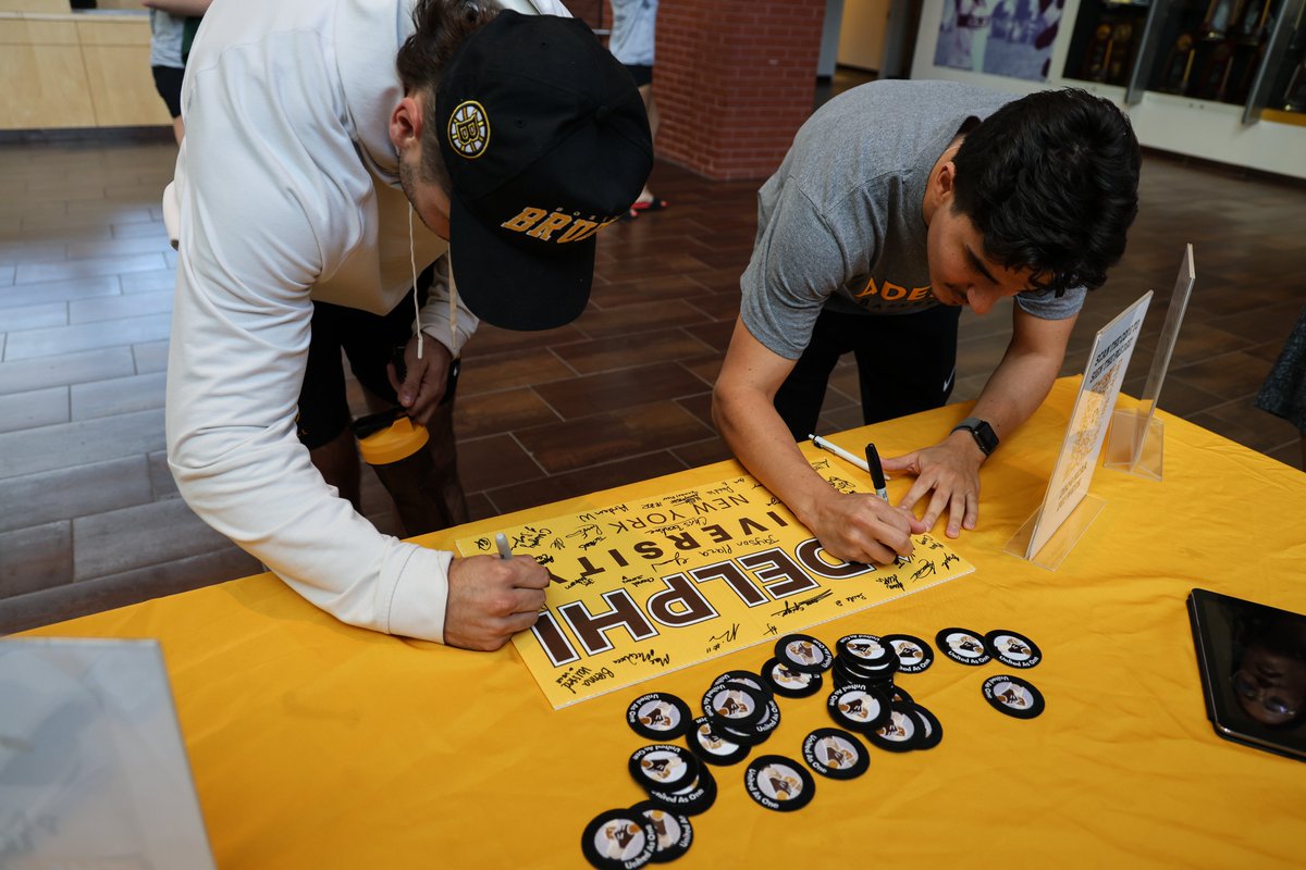 On this day ✌️ of #NCAAInclusion week, we highlight the strides our department is making towards serving underserved identities.

We asked our community to sign our DEI Pledge, and receive a 'United As One' patch in return!

#PawsUp