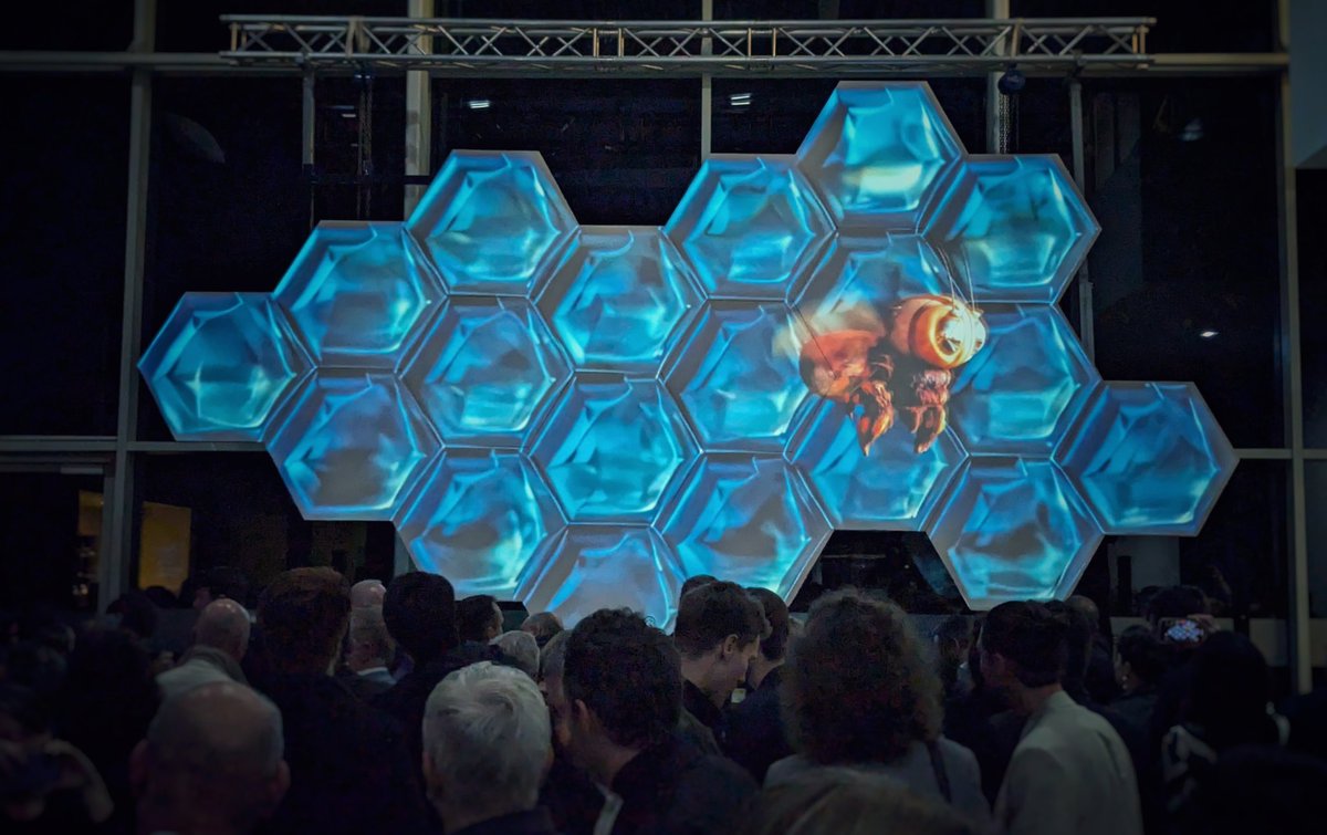 Ce soir, le festival @BzBAlsace fêtait ses 10 ans !

En tant que partenaires de longue date, nous ne pouvions pas manquer ça, et sommes aussi ravis d'avoir croisé de nombreux convives &amp; partenaires du #Twapero_SXB 🐝