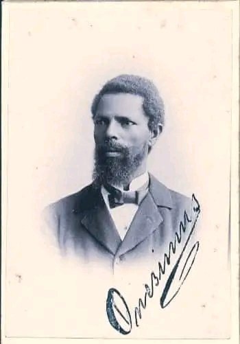 gumaaoro's tweet photo. 🚨የወንጌል አርበኛው ኦኒስሞስ ነሲብ አጭር የህይወት ታሪክ በልጅ ልጃቸው ቄስ ኢዶሳ ገመቺስ ኦኒስሞስ ተጽፎ በሰይፈነበልባል ጋዜጣ በሃምሌ 11,1989 ዓ/ም ታትሞ ከብዙ ታሪካቸው ለህዝብ ንባብ ተስማምቶ የቀረበው ታሪክ ይህ ነበር ።🙏

      🌴   🌴   🌴 https://t.co/LvF5mjBxfJ