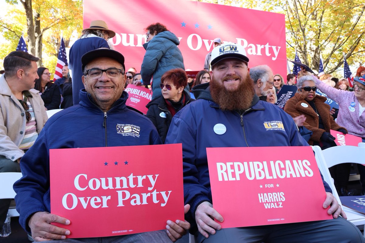 KamalaforPA's tweet photo. To any Republicans who share @KamalaHarris' vision for lowering middle-class taxes, defending reproductive freedom and protecting our Constitution: 

There is space in our campaign for you.

Country over Party 🇺🇸 https://t.co/kF9N5X9EE4
