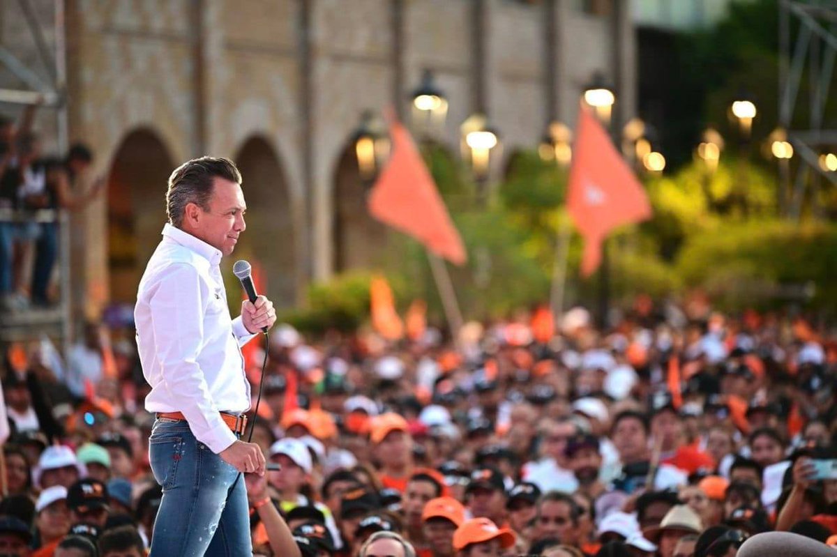 DanteDelgado's tweet photo. El Tribunal Electoral del Poder Judicial ratificó el contundente triunfo de @PabloLemusN como Gobernador de Jalisco. 

La voluntad de las y los jaliscienses fue escuchada y respetada.

Pablo Lemus seguirá demostrando la fuerza y altura de miras y los buenos gobiernos de @MovCiudadanoMX.

Enhorabuena, hoy ganó Jalisco.