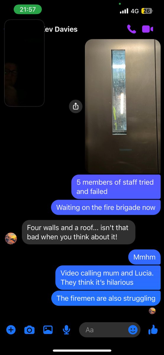 Rebecca “Jym” Holbourn tweet media