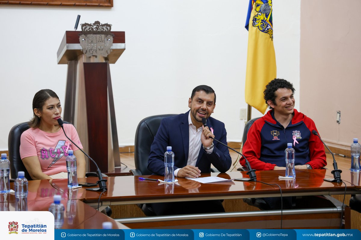GobiernoTepa's tweet photo. · @MAngelEsquivias recibió a los campeones de #Tepa en Juegos #ParaNacionalesCONADE 2024 🏆🌟
🥇🥈🥉 Si el municipio de #Tepatitlán hubiera entrado al medallero nacional, estaría en el Top 10, muy por arriba de varias entidades federativas.
Nota 👉 https://t.co/oWOx2KFktc https://t.co/8Vc0lrLmjA