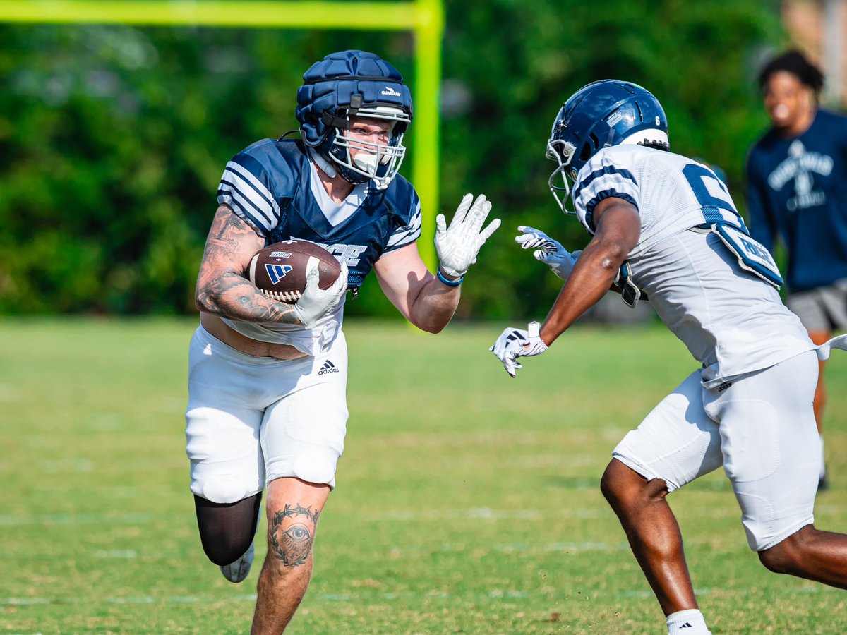 RiceFootball's tweet photo. 1% Better Today https://t.co/0Eac0HFC9S
